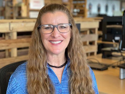 Lisa Holden, photo 2