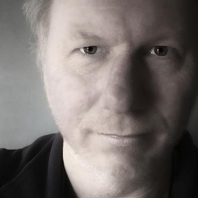 Mark Struthers, photo 1