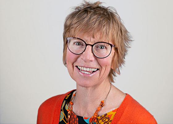 Sims, Angela, photo 2