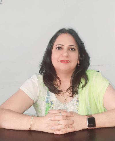Neelam Chaudhary, photo 1