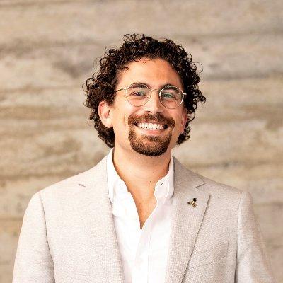 Benjamin Oakes, photo 1