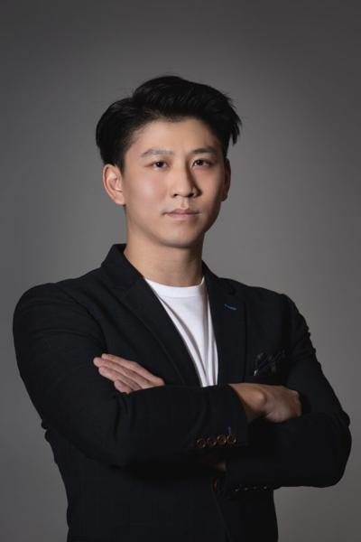 Matthew Cheung, photo 1