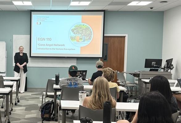 Olivia Diamond, photo 2