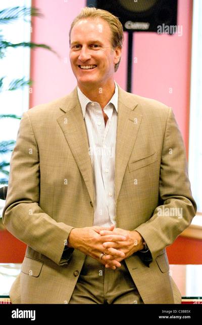 Steve Lyons, photo 1