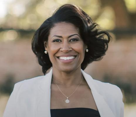 Traci Whitaker, photo 1