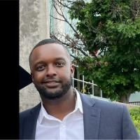 Alex Mbungo, photo 2