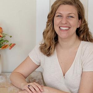 Nicole Karlis, photo 1