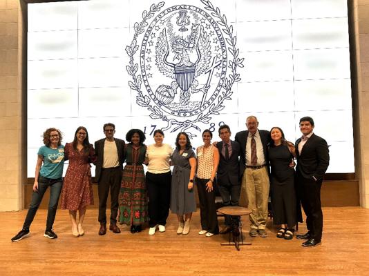 Mario Higgins, photo 2