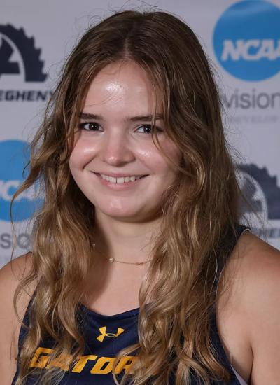 Caroline Smith, photo 1