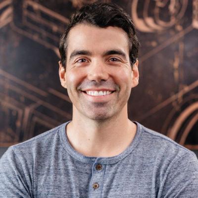 Justin Ernest, photo 1