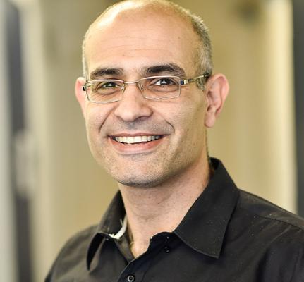 Yuval Shaked, photo 1