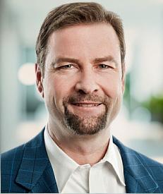 Dennis Rourke, photo 2