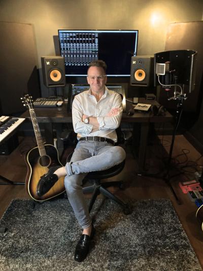 BRENT BARCUS, photo 2