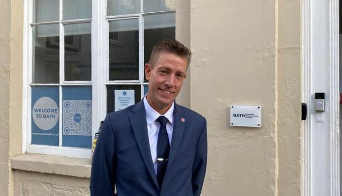 Michael Musgrave, photo 2