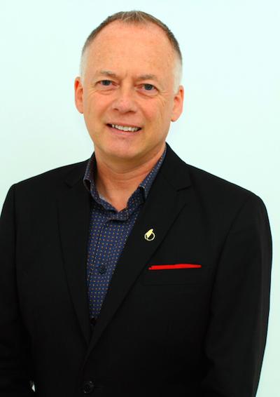Paul Emery, photo 1