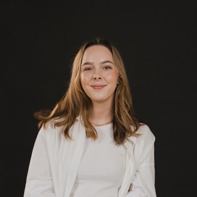 Charlotte Meldrum-Hanna, photo 1