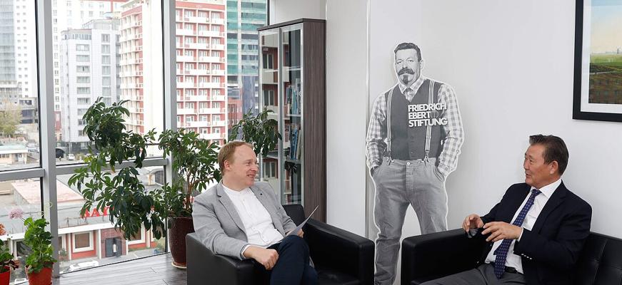 Od-Erkhes Dendev, photo 1