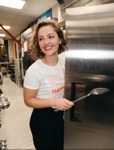 Leigh Hello, photo 2