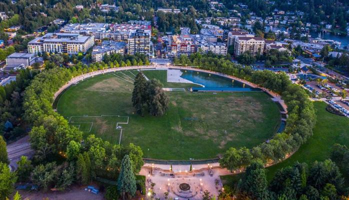 Ian Krieger, photo 2