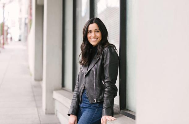 Roxy Hoffman, photo 2