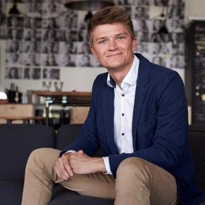 Thane Tokerud, photo 1