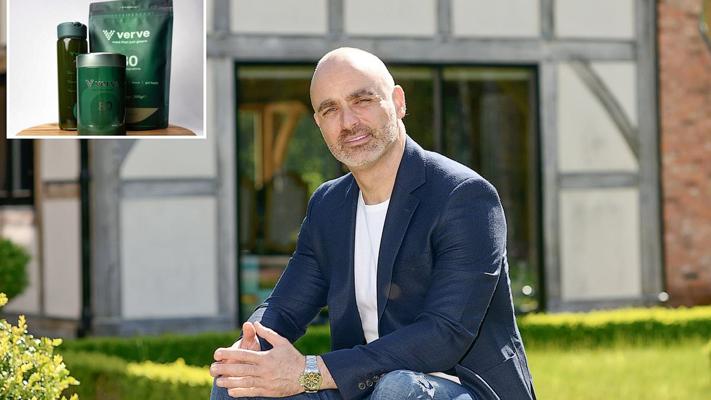 Oliver Cookson, photo 2