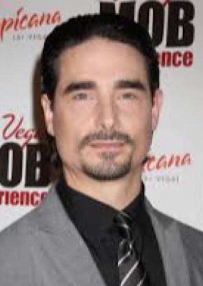 Kevin Richardson, photo 1