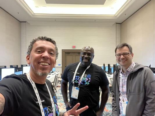 Ed Saipetch, photo 2