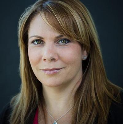 Jennifer Hamilton, photo 2