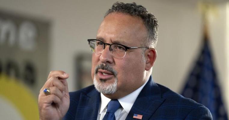 Joni Penland, photo 2