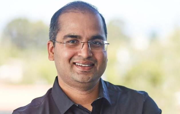 Saket Sourav, photo 1