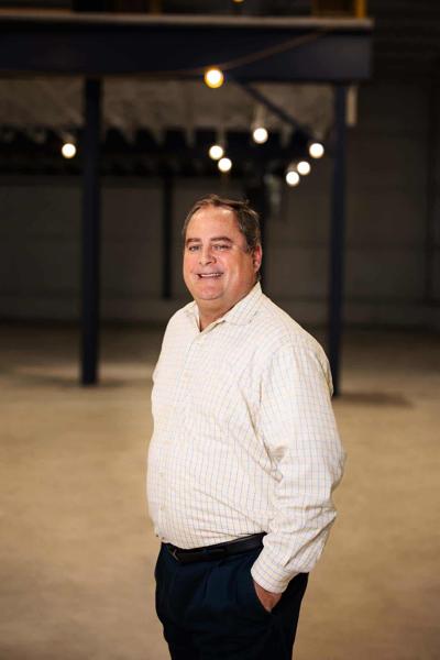 Halter Cunningham, photo 2