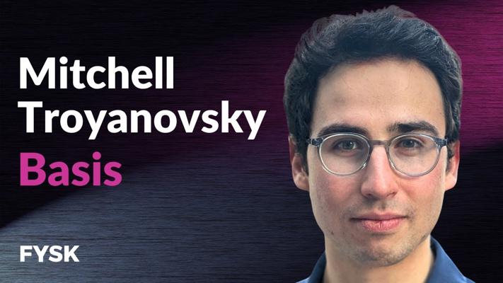 Mitchell Troyanovsky, photo 2