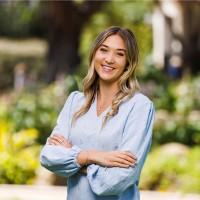 Ellyse Collins, photo 2