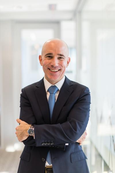 Justin Dillon, photo 2