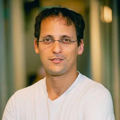 Yossef Daar, photo 1