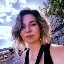 Molly Powell, photo 2