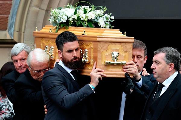 Anthony Hart, photo 2