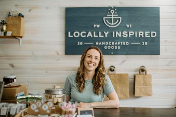 Kelly Brown, photo 1