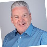 Christopher Lewis, photo 1