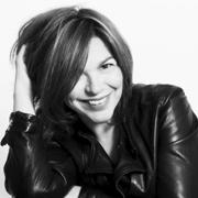 Júlia Custódio, photo 1