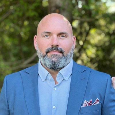 Stephen Pounds, photo 2