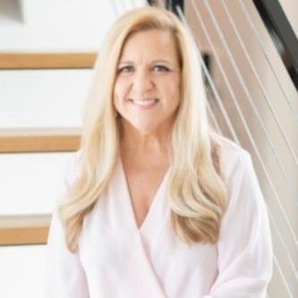 Melanie Busbee, photo 2