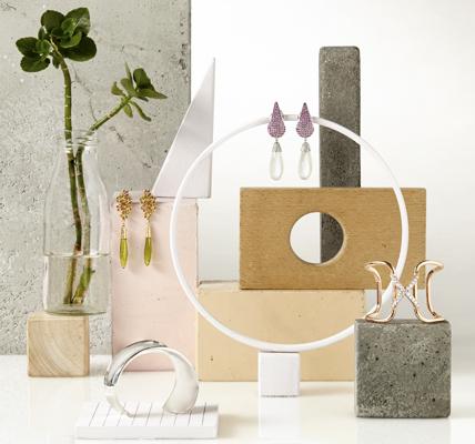 Dinah Gough, photo 2