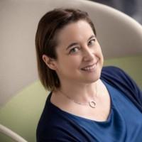 Anna Barker, photo 2