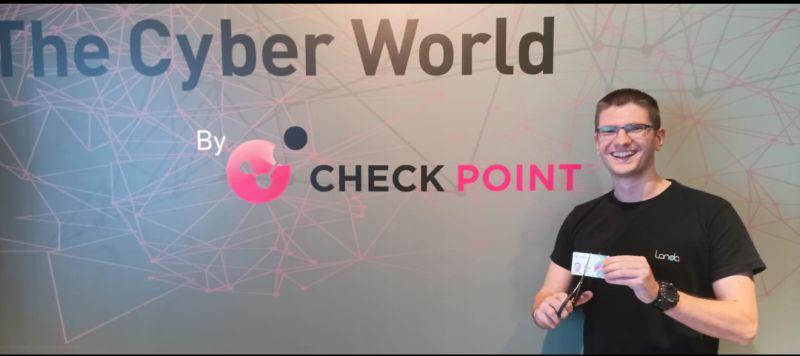 Max Demynuk, photo 1