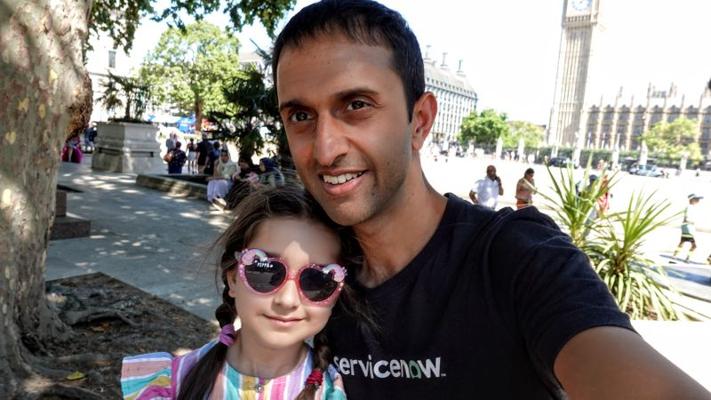 Ravi Sandhu, photo 1