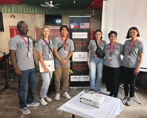 Chris Salonga, photo 1