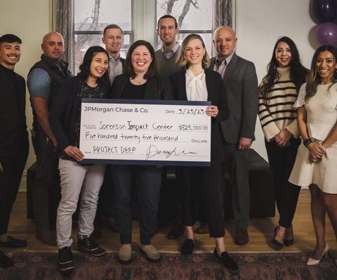 Kay McMahon, photo 1