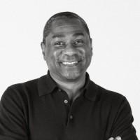 Vincent Young, photo 2